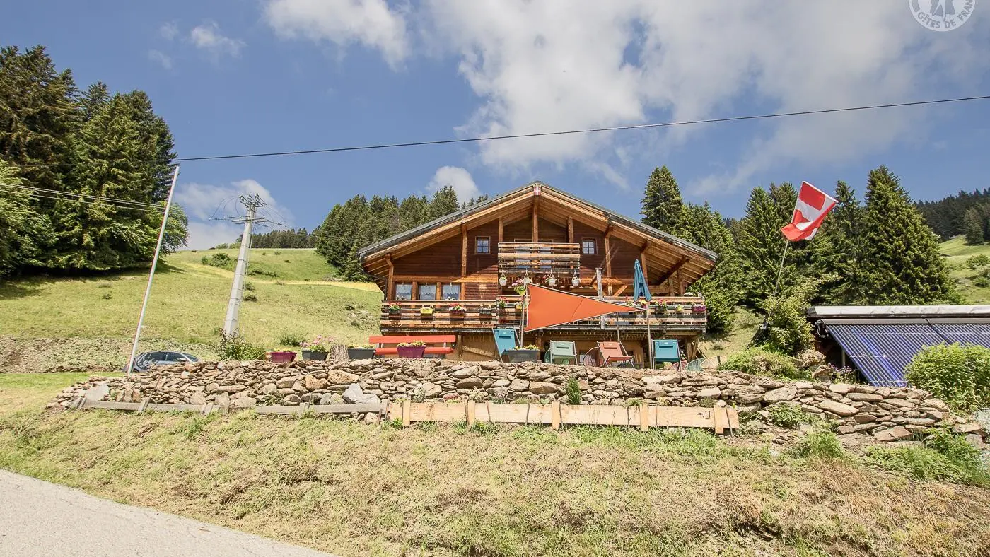 vue depuis la route en été