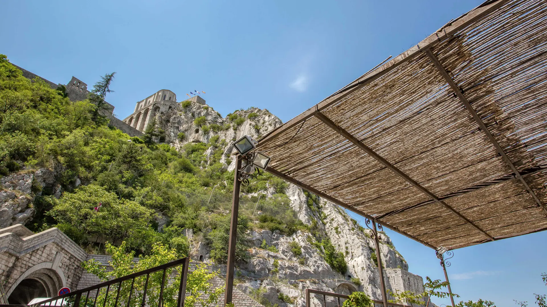 Terrasse vue sur la Citadelle