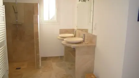 Location - Corinne Martin Deperdu Gervasoni