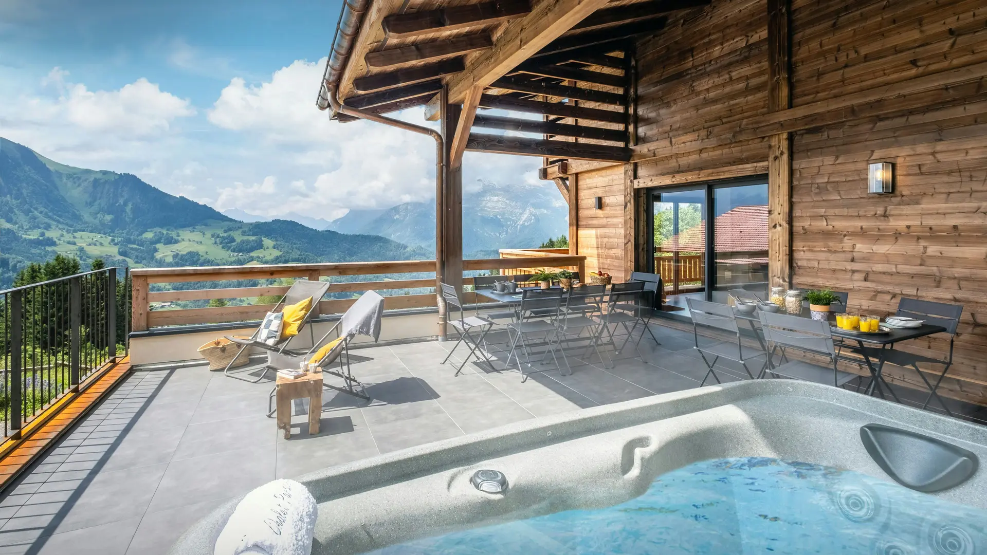 Chalet Paralpin - OVO Network