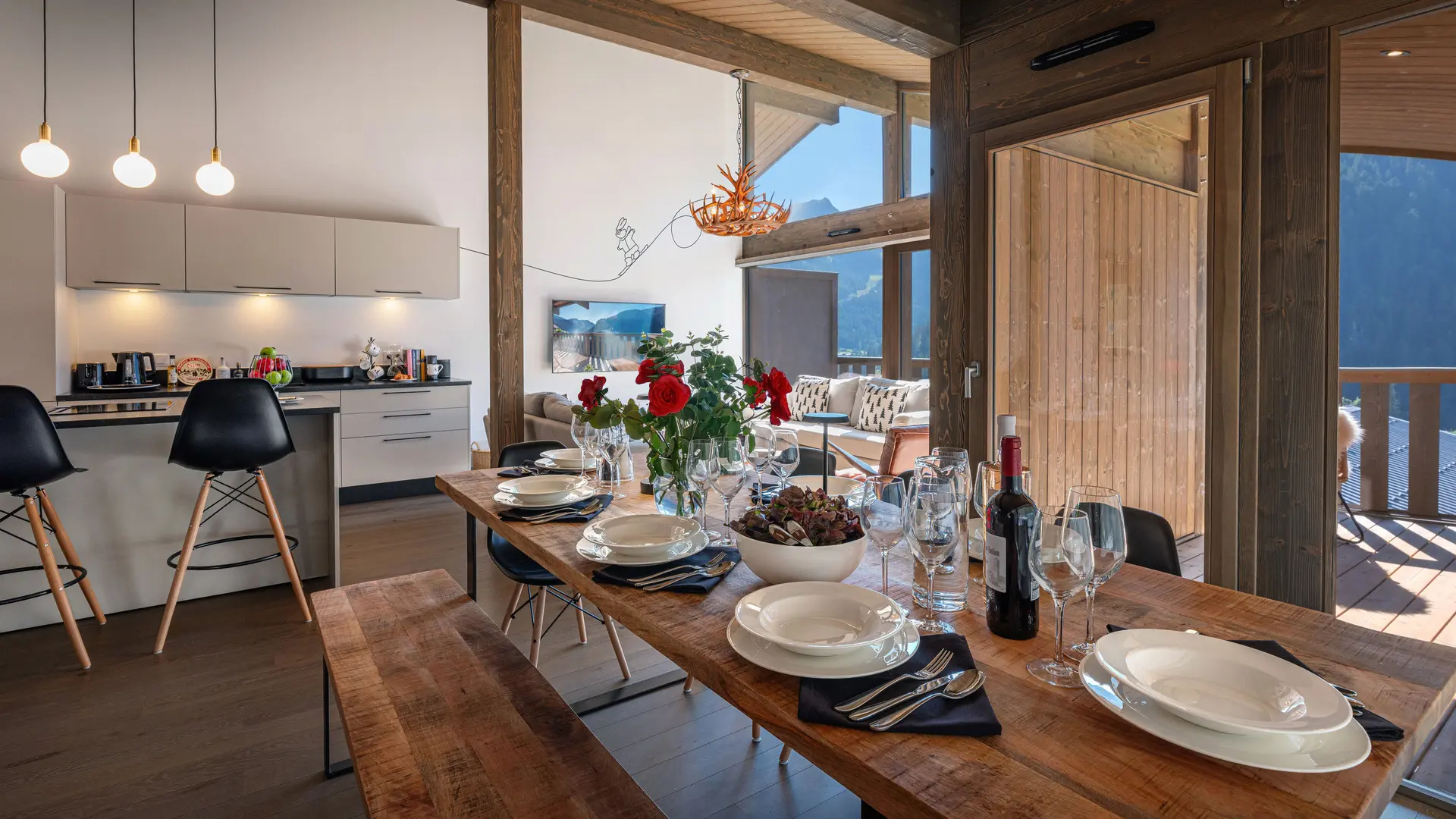 Salle à manger et cuisine