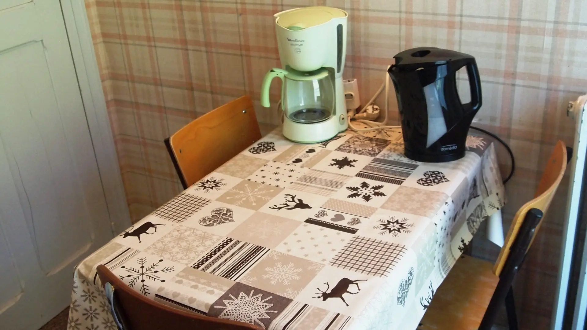 Cuisine avec table