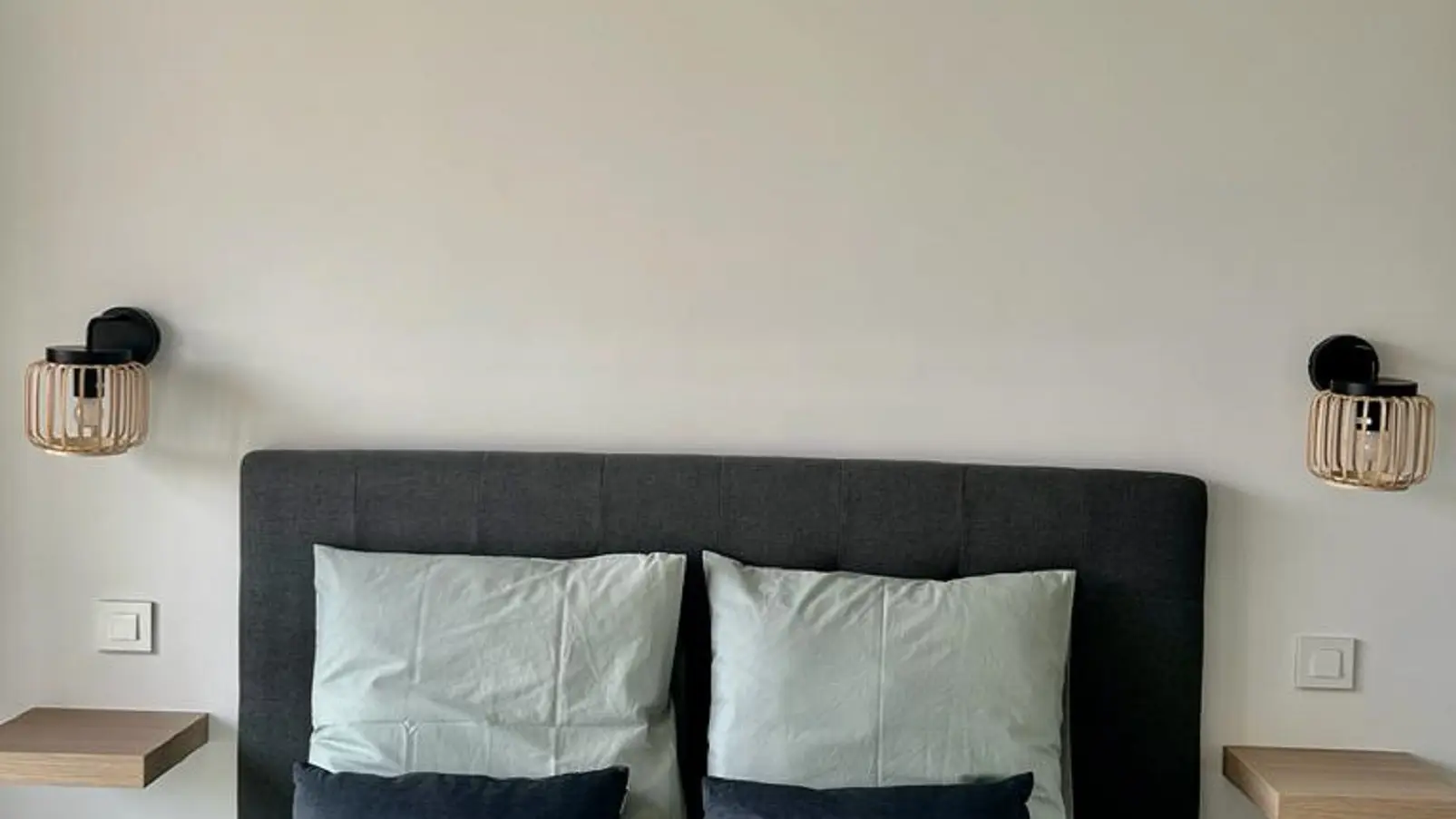 Lit double