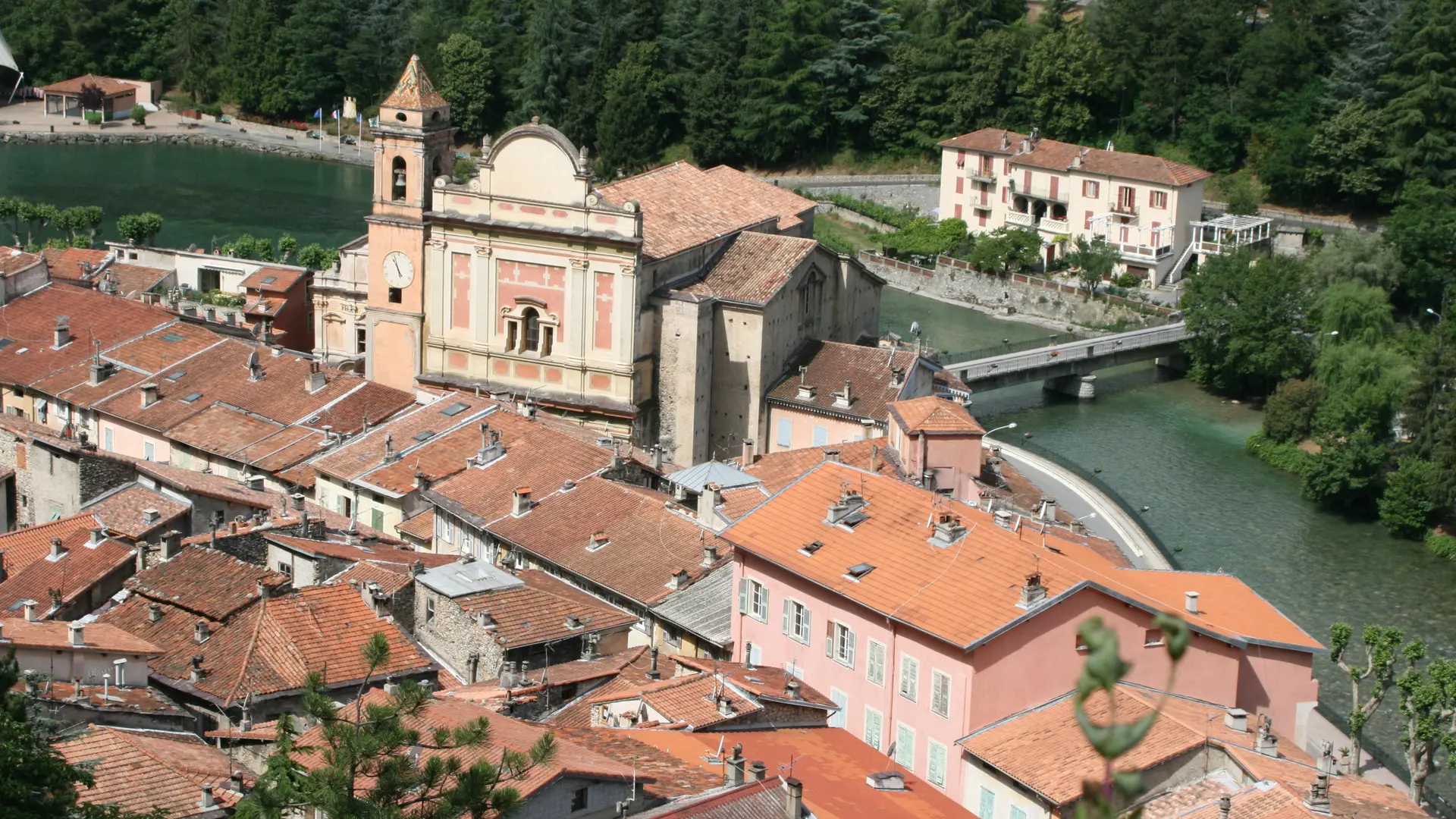 Vue aérienne Eglise Sancta Maria in Albis