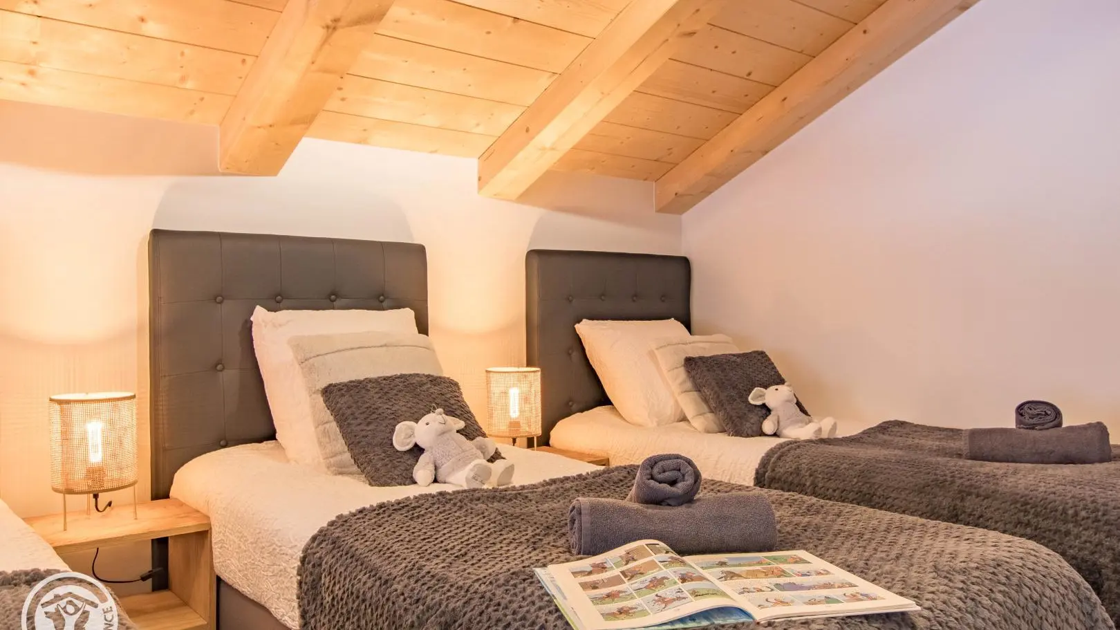 Chambre 5 - 4 lits single 90