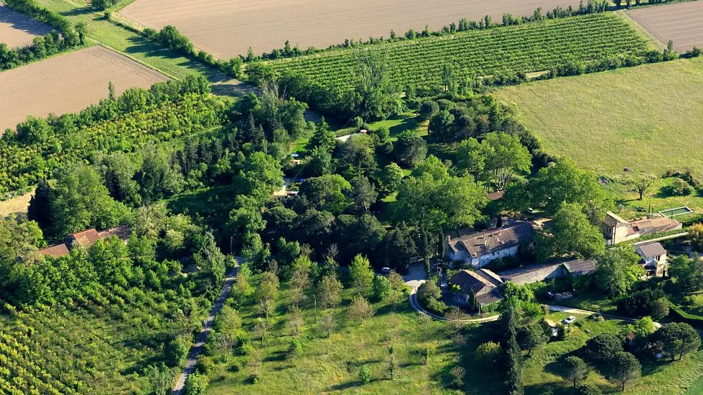 Vue aérienne du Domaine de Rhodes