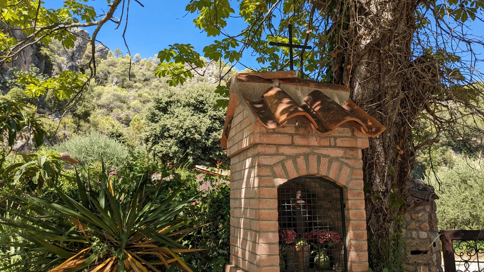 Oratoire Notre Dame du peuple