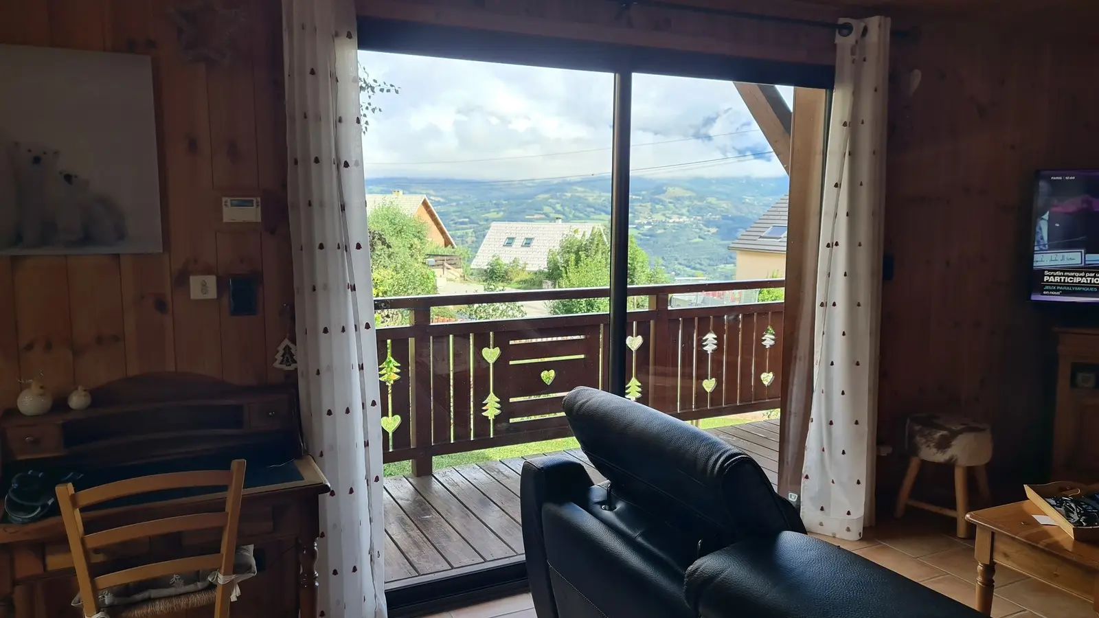 Location Chalet M. ABERGEL David Meublé Laye Station