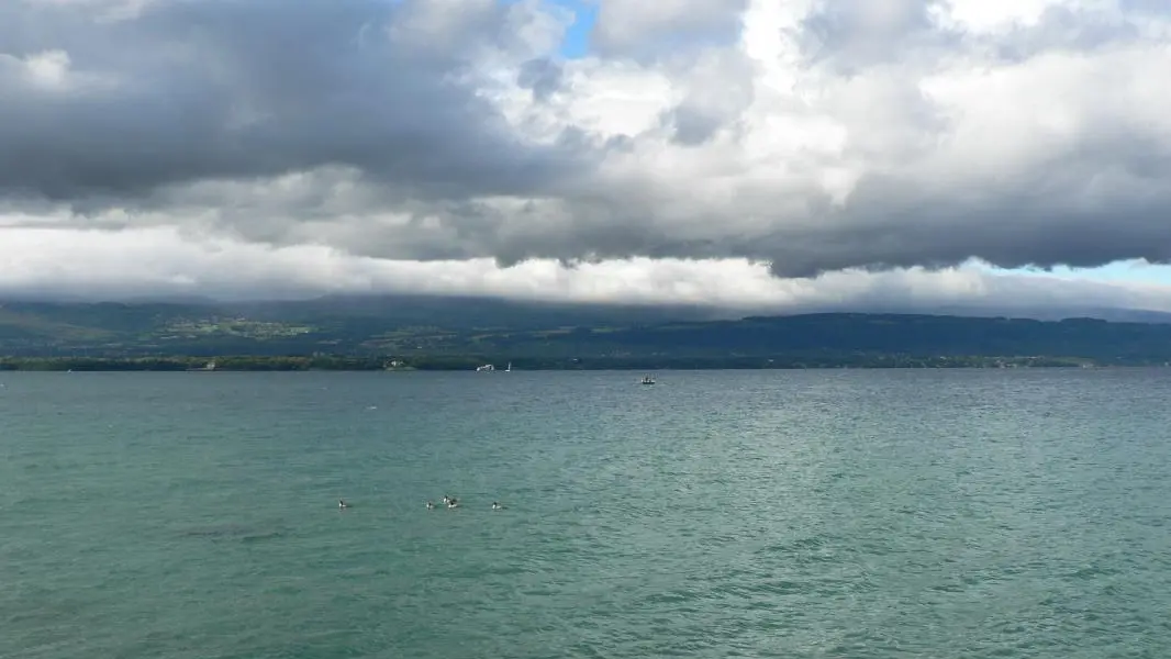 Lac Léman, plage d'Anthy, 25 kms.