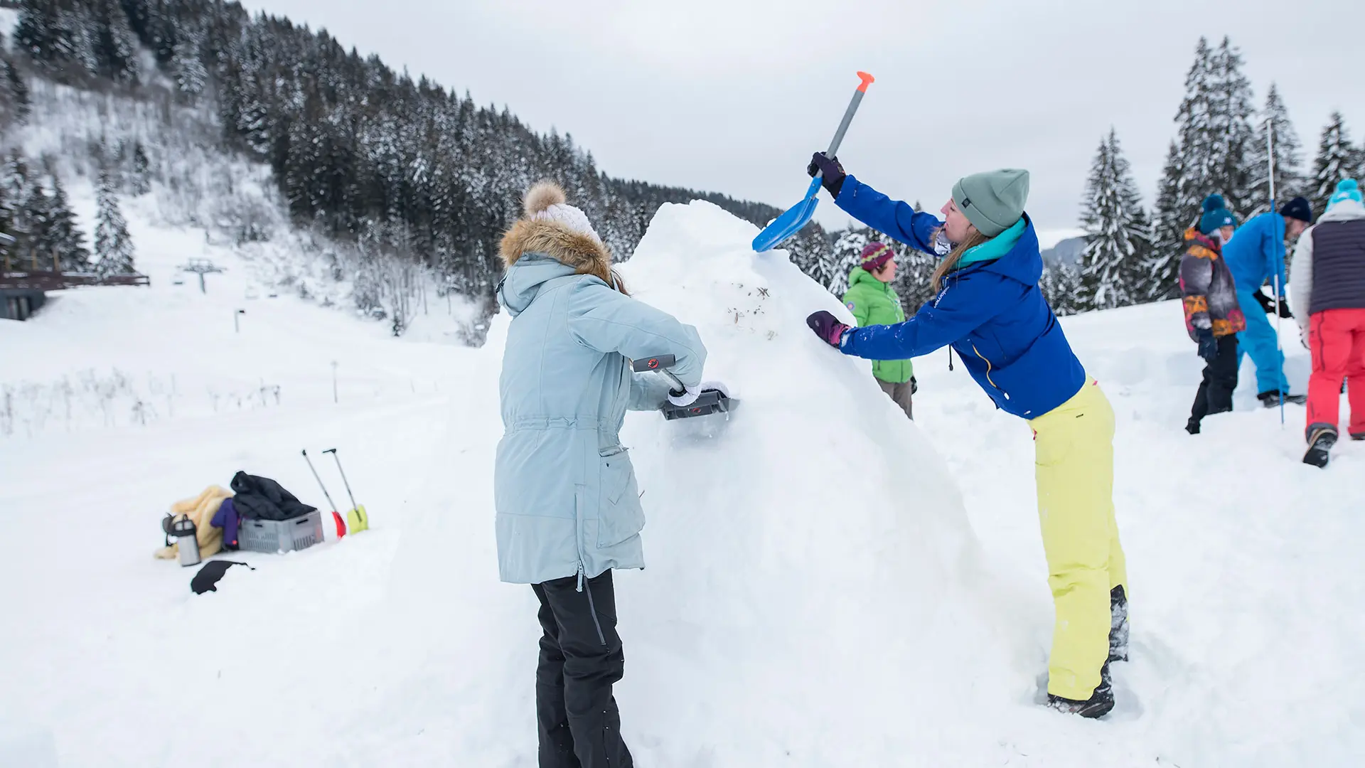 Construction d'igloos