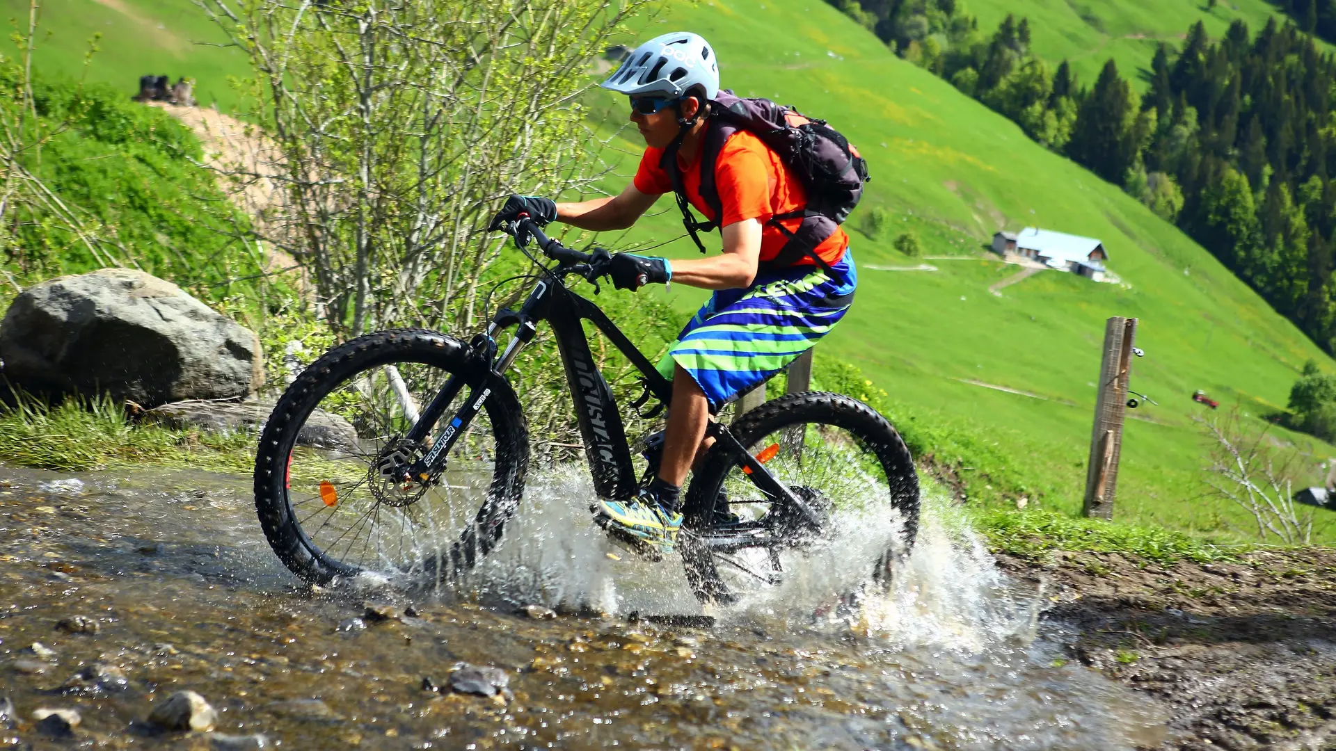 Alpes Aventures en été