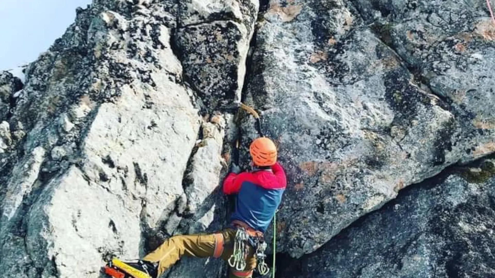 Initiation à l'alpinisme hivernal