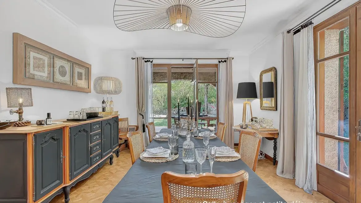 Salle à manger - Petit déjeuner B&B