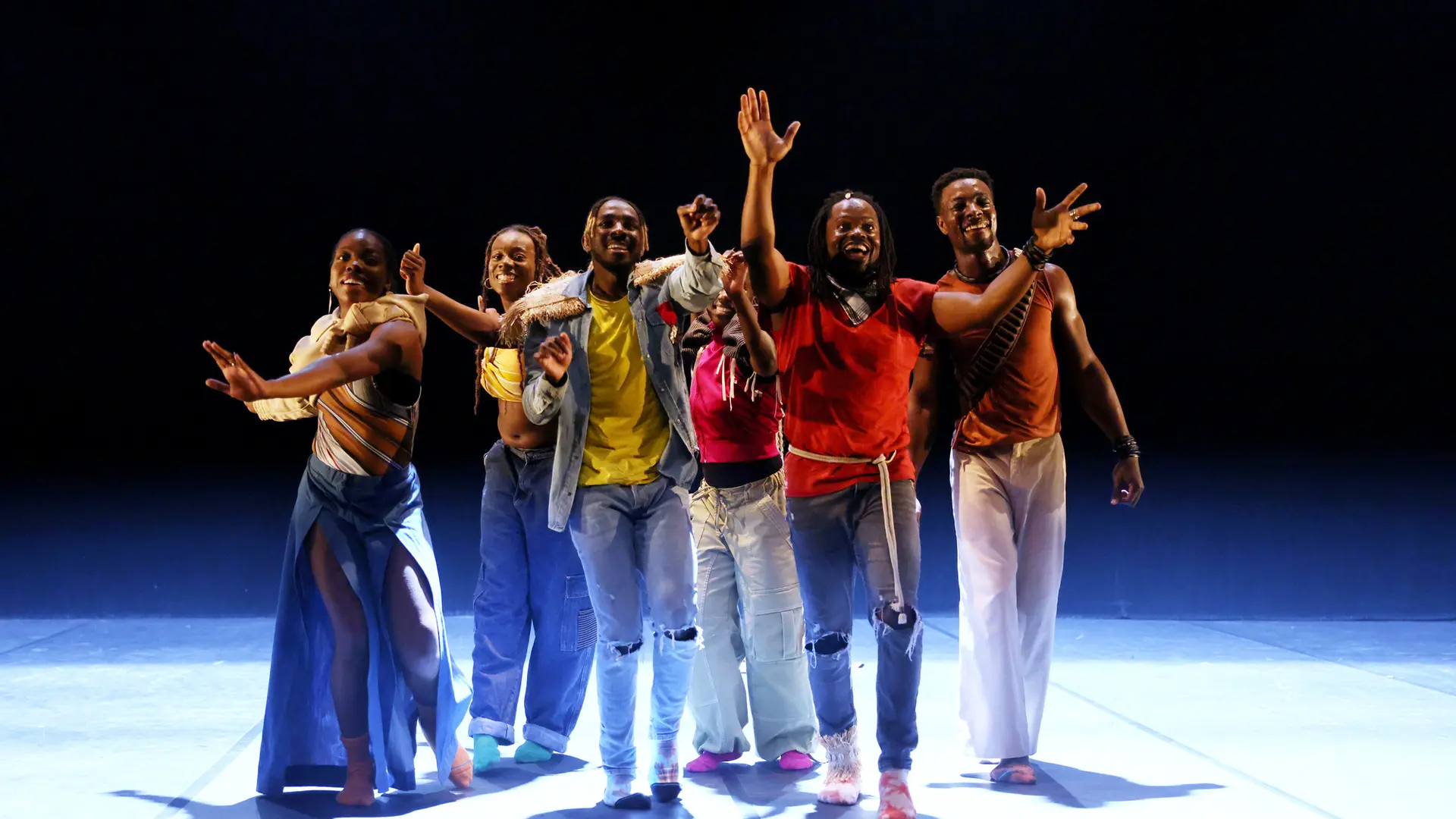 Compagnie par Terre - Anne Nguyen - Matière(s) Première(s)_Carros