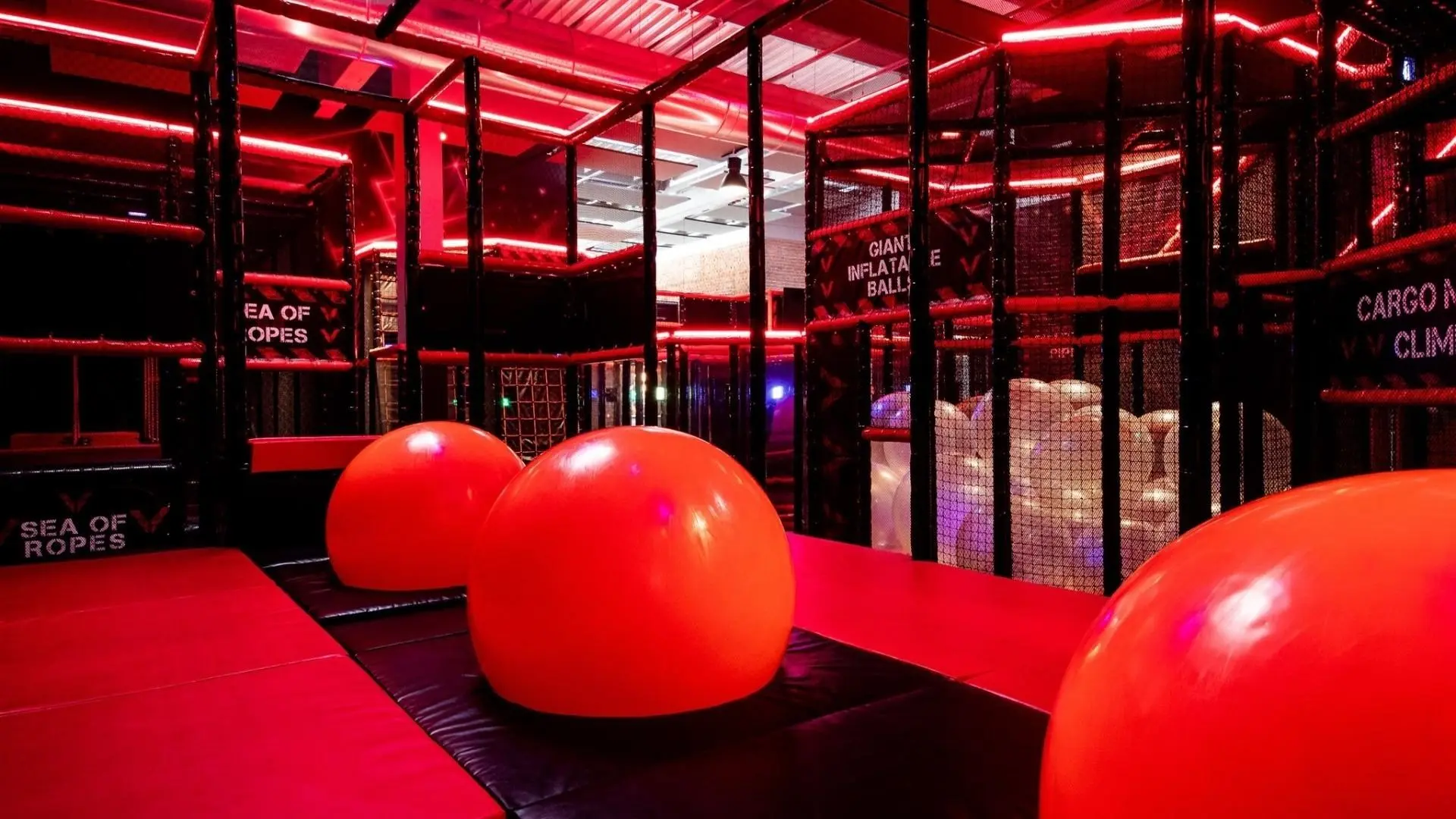 Qui n’a jamais rêvé de jouer au Ninja ?  Un parcours d’obstacles extra