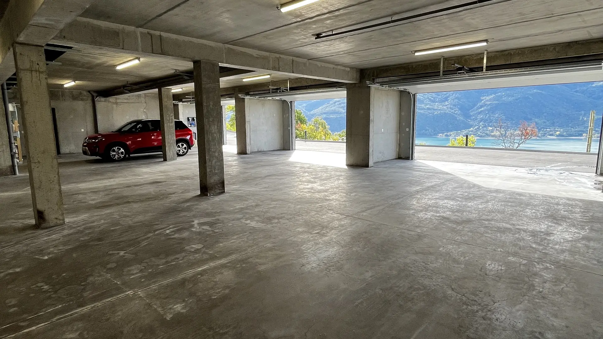 Garage - Les Restanques du lac SAVINES-LE-LAC