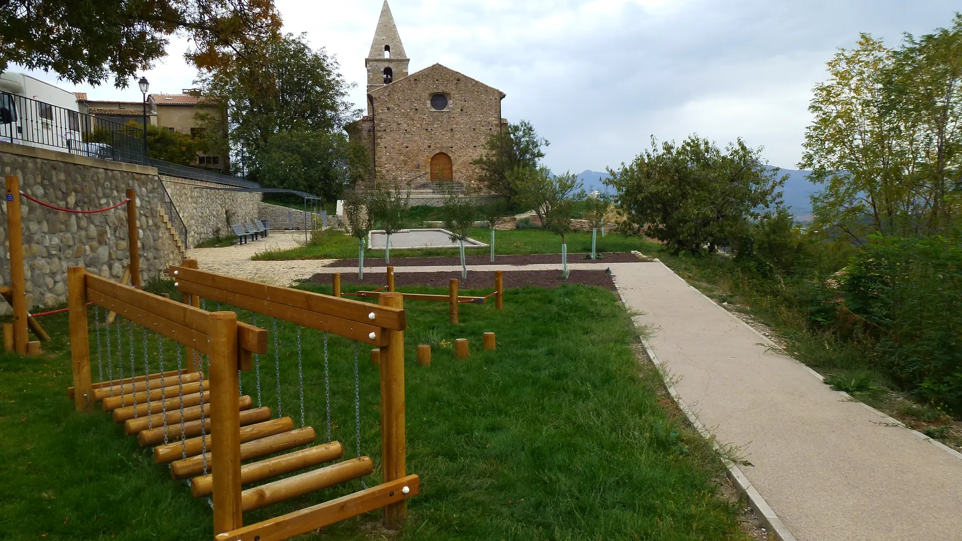 Jeux pour enfants à Upaix