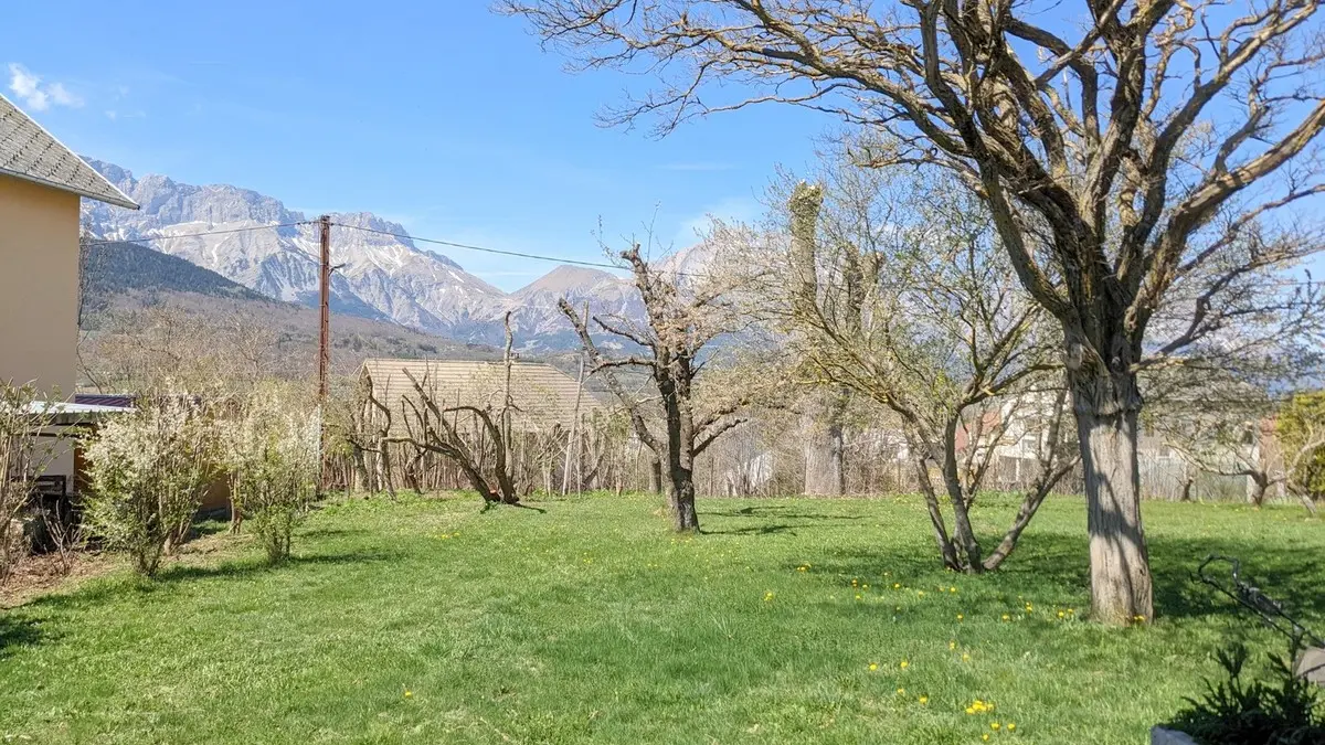 Location M KORDZINSKI J Meublé Saint Bonnet Vallée du champsaur