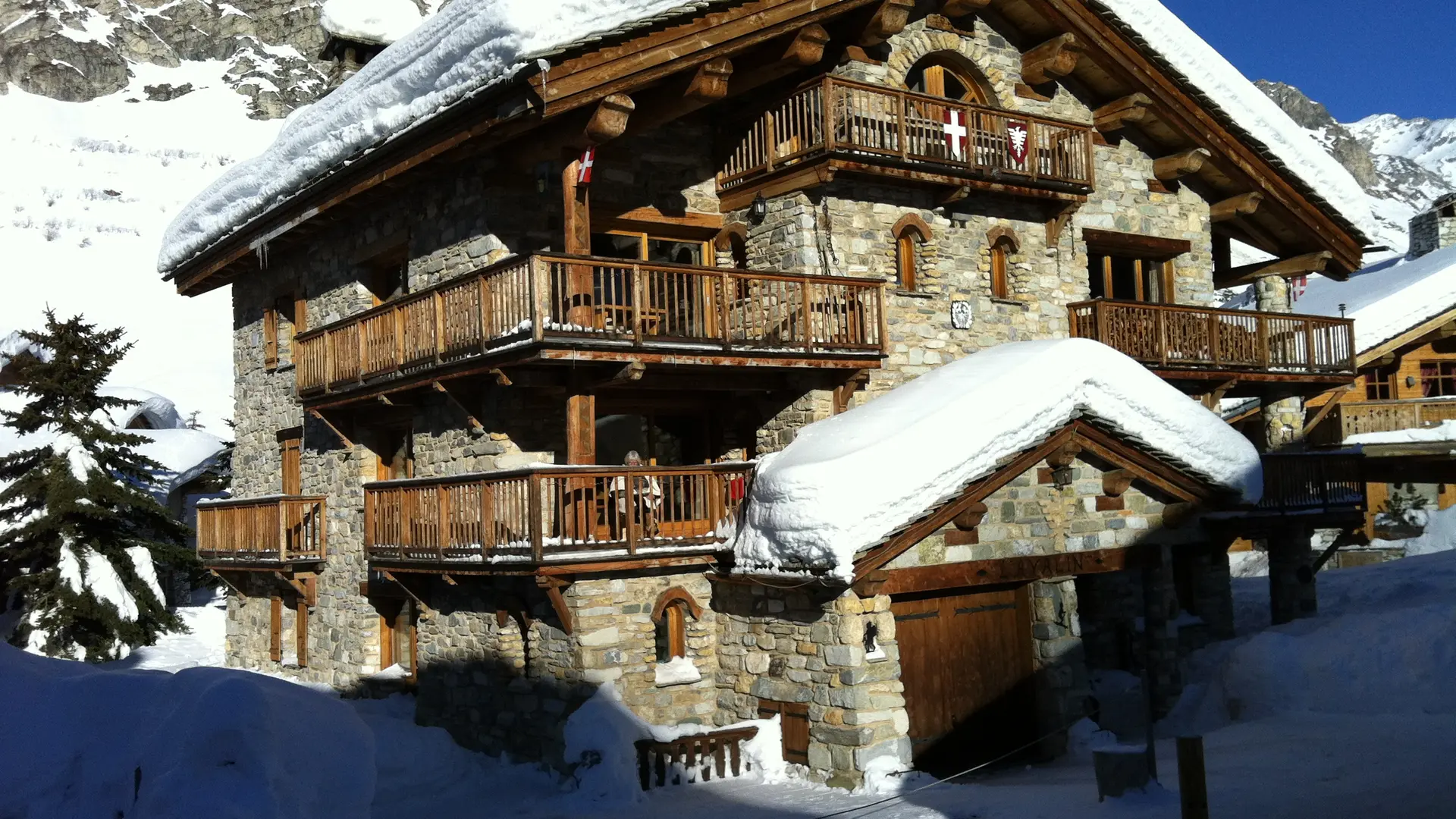 Extérieur hiver_Chalet Avalin_Val d'Isère