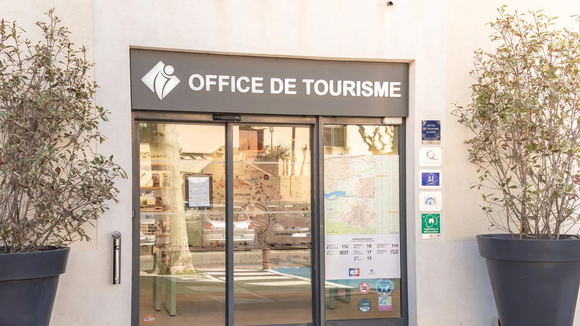 Entrée de l'office de tourisme