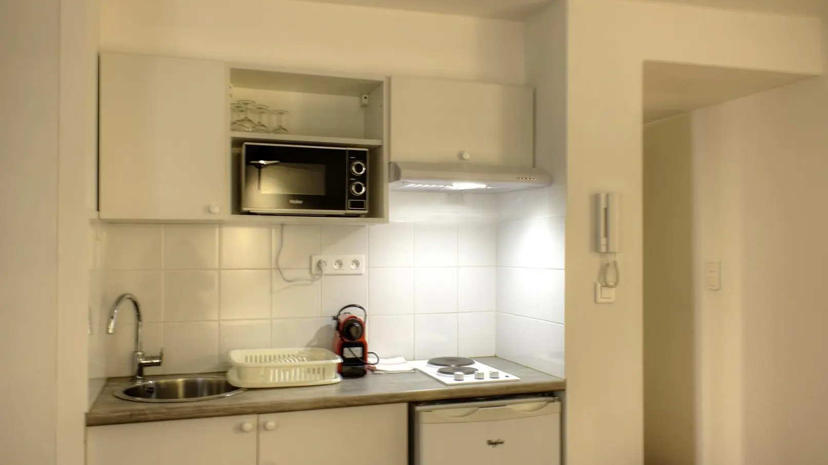 Gîte Thym-Kitchenette-Chateauneuf de Grasse-Gîtes de France Alpes-Maritimes