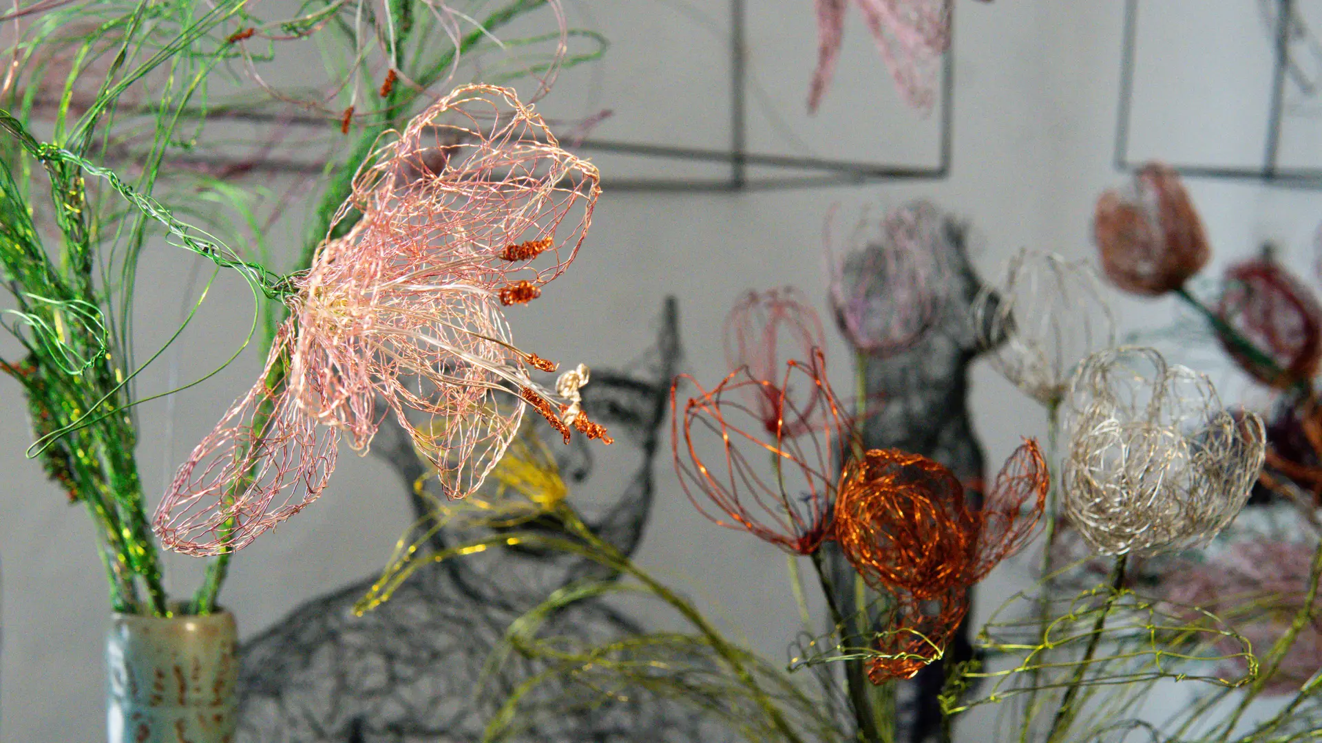 Fleurs-fils-rose-rouge