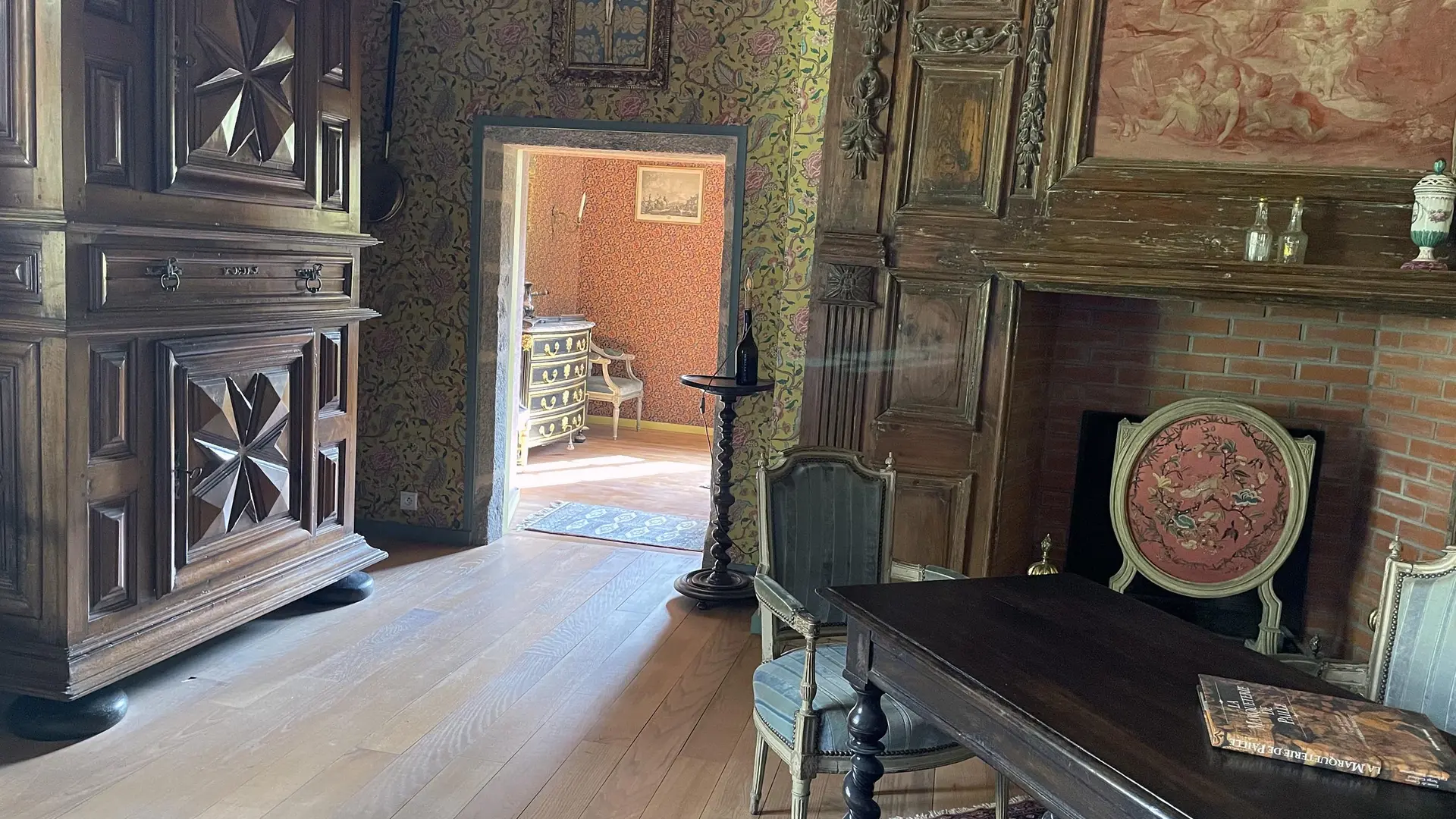 Suite et son boudoir 18e s.