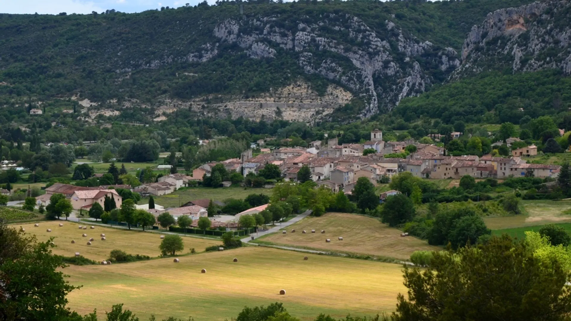 Magnifique vue sur la vallée de Quinson