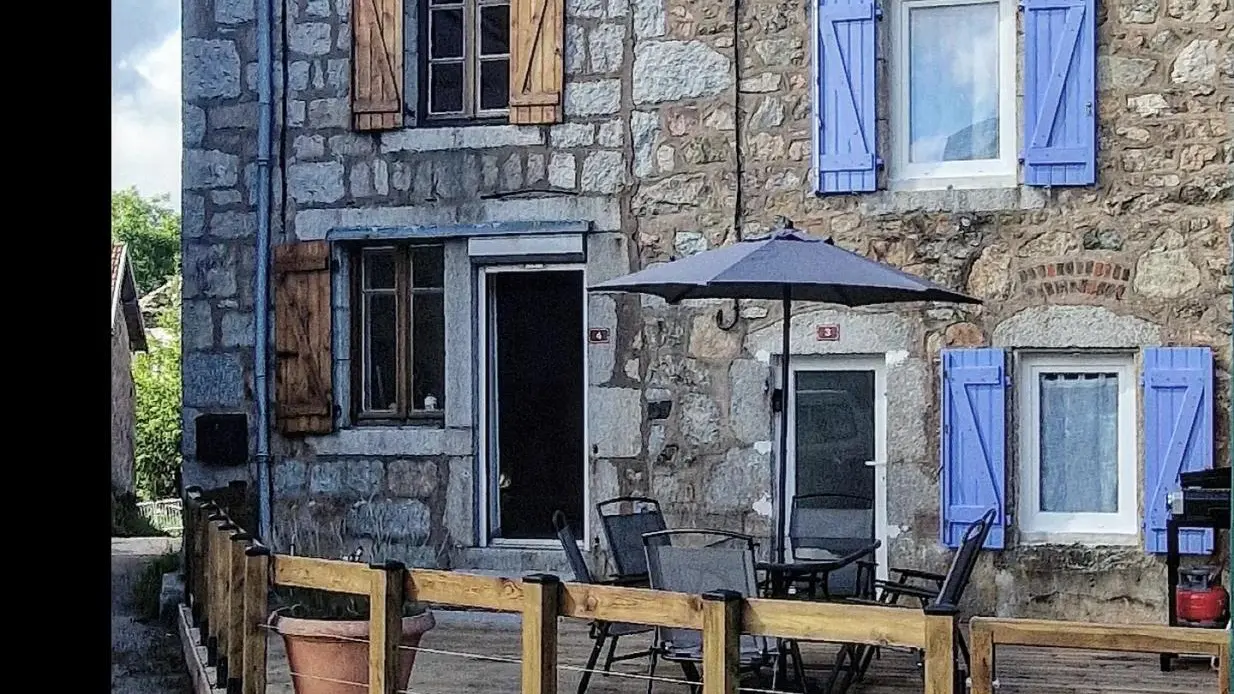 Gîte à Saint Nicolas des Biefs dans l'Allier en Auvergne