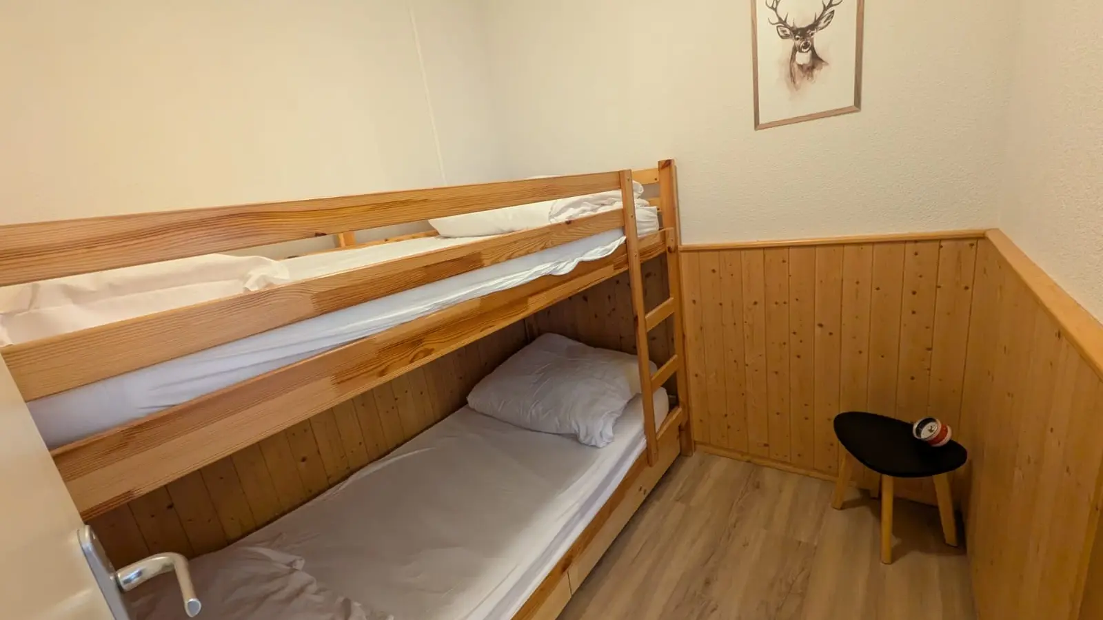 Zweites Schlafzimmer mit 1 Etagenbett