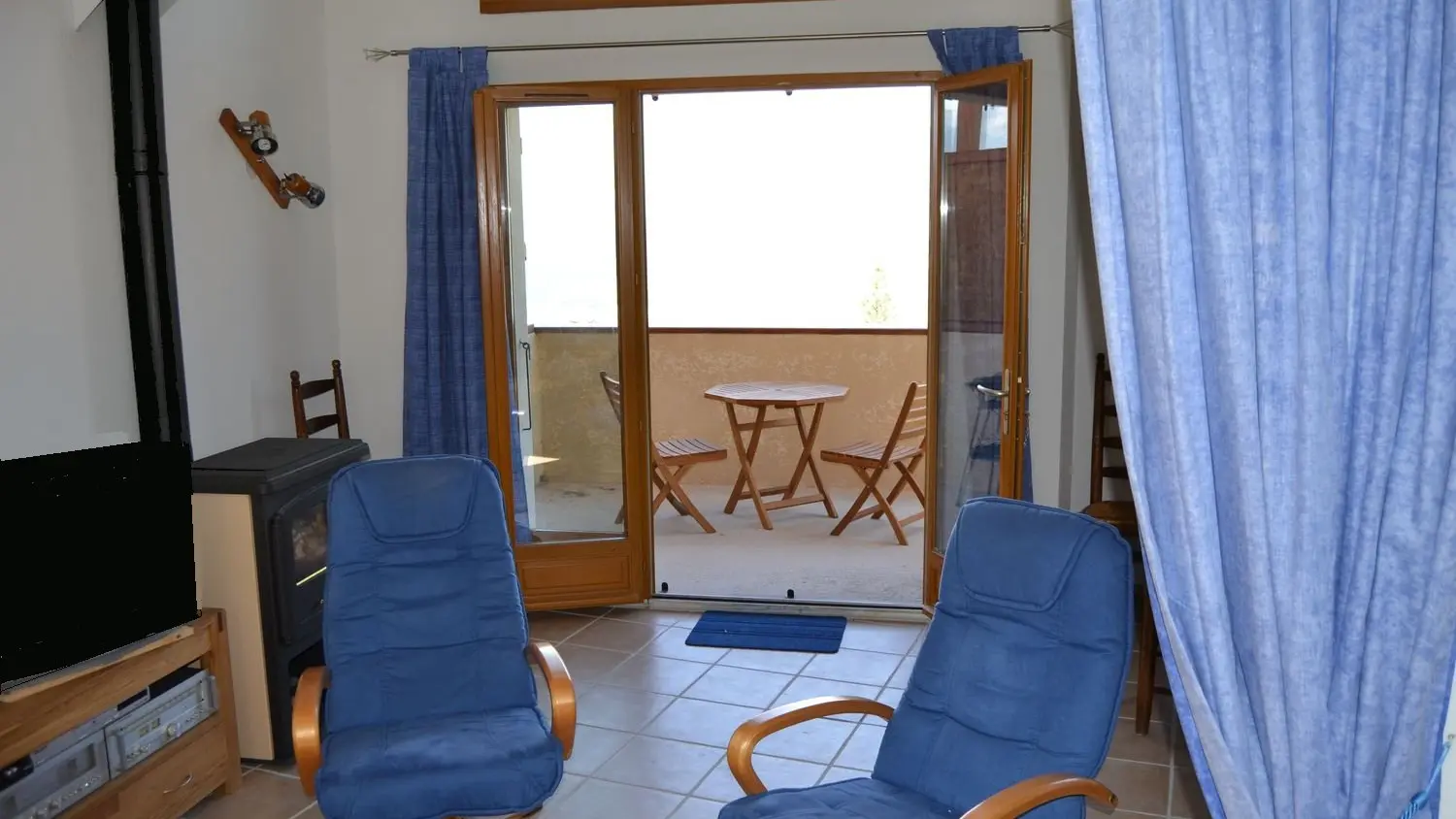 Salon - Chalet Le Belvédère des Audes SAINT-ANDRÉ-D'EMBRUN