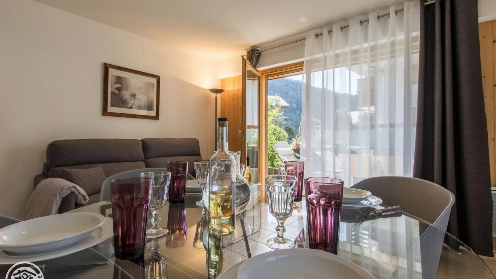 Pièce à vivre Sud Ouest donnant sur la terrasse