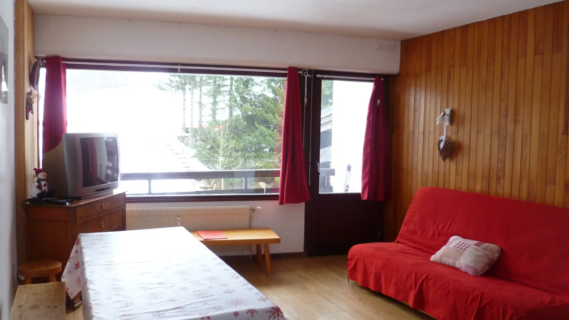 Avec balcon et vue sur les pistes