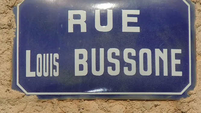 Plaque de la Rue Louis Bussone - © Souvenir Français