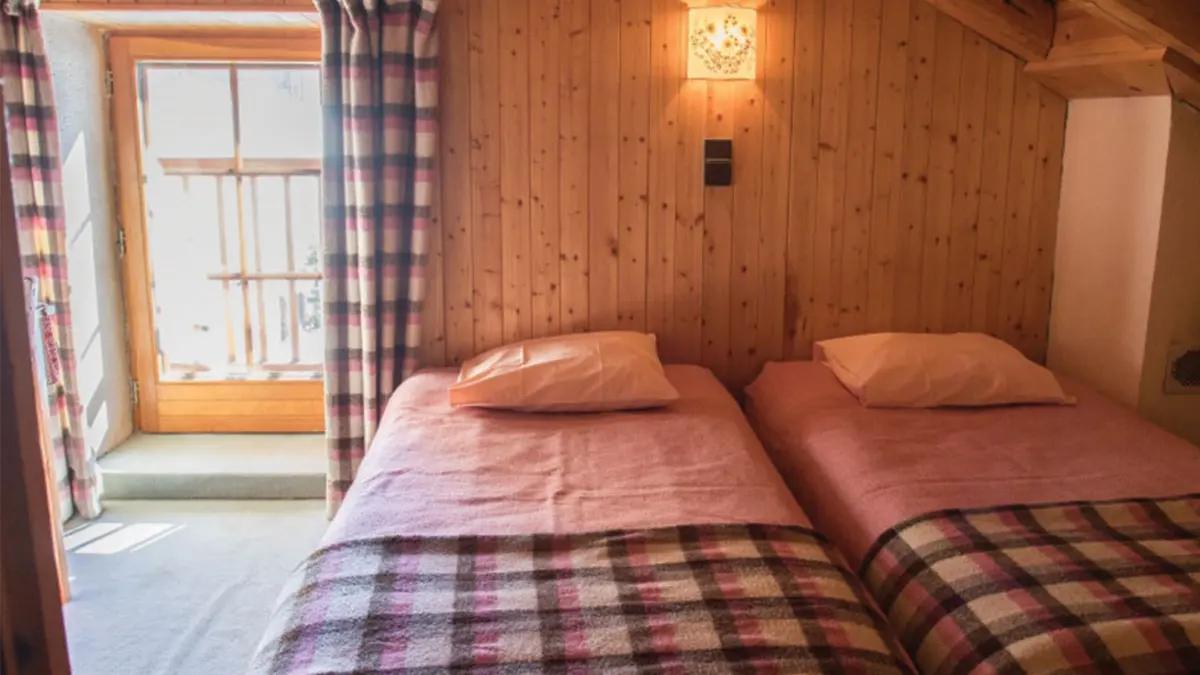 Chambre - Maison André Val d'Isère Tourisme