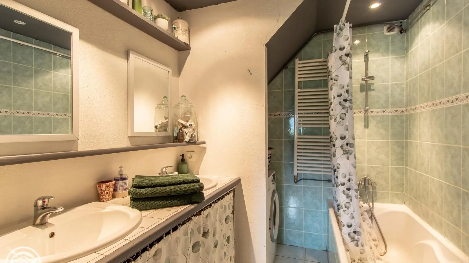 Salle d'eau du rez-de-chaussée