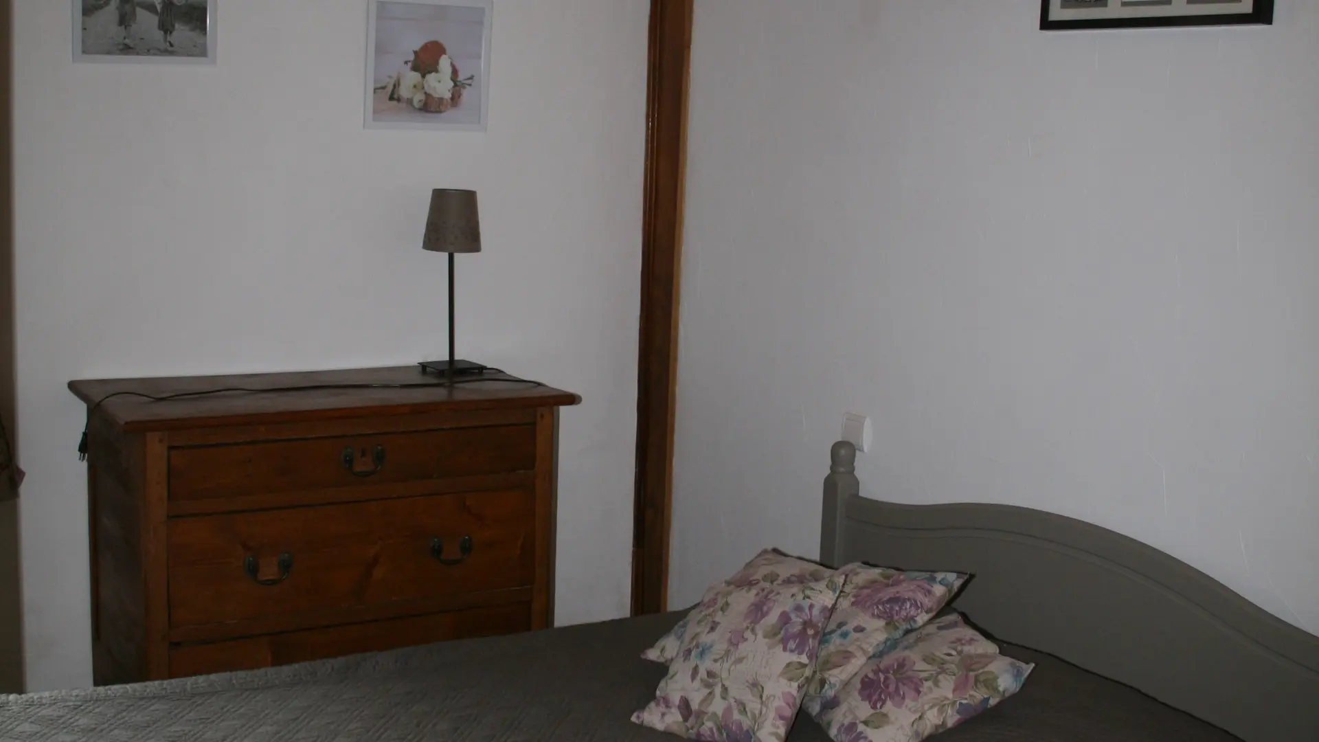 Chambre 2 bis