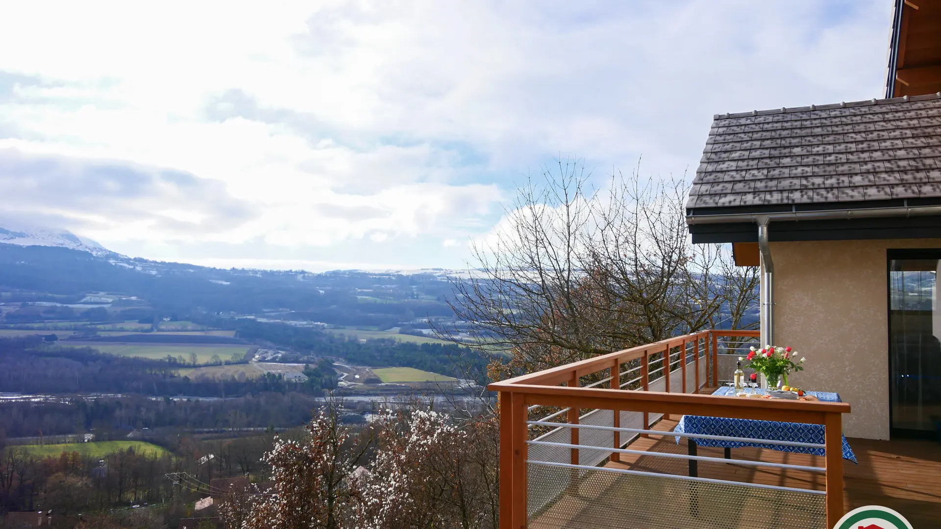 Location Gîte L'Arche à Buissard