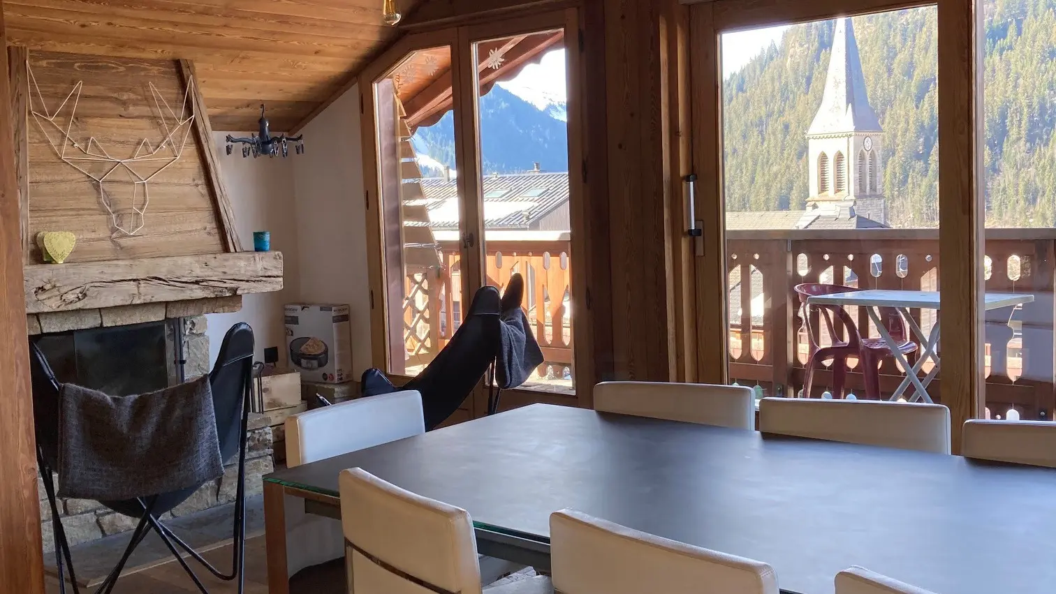 Séjour et cheminée