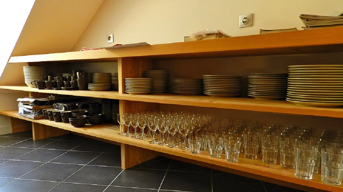 Tout l'équipement en vaisselle