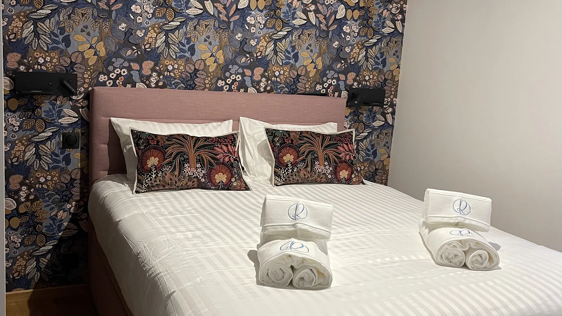 Chambre - Les Restanques du lac SAVINES-LE-LAC