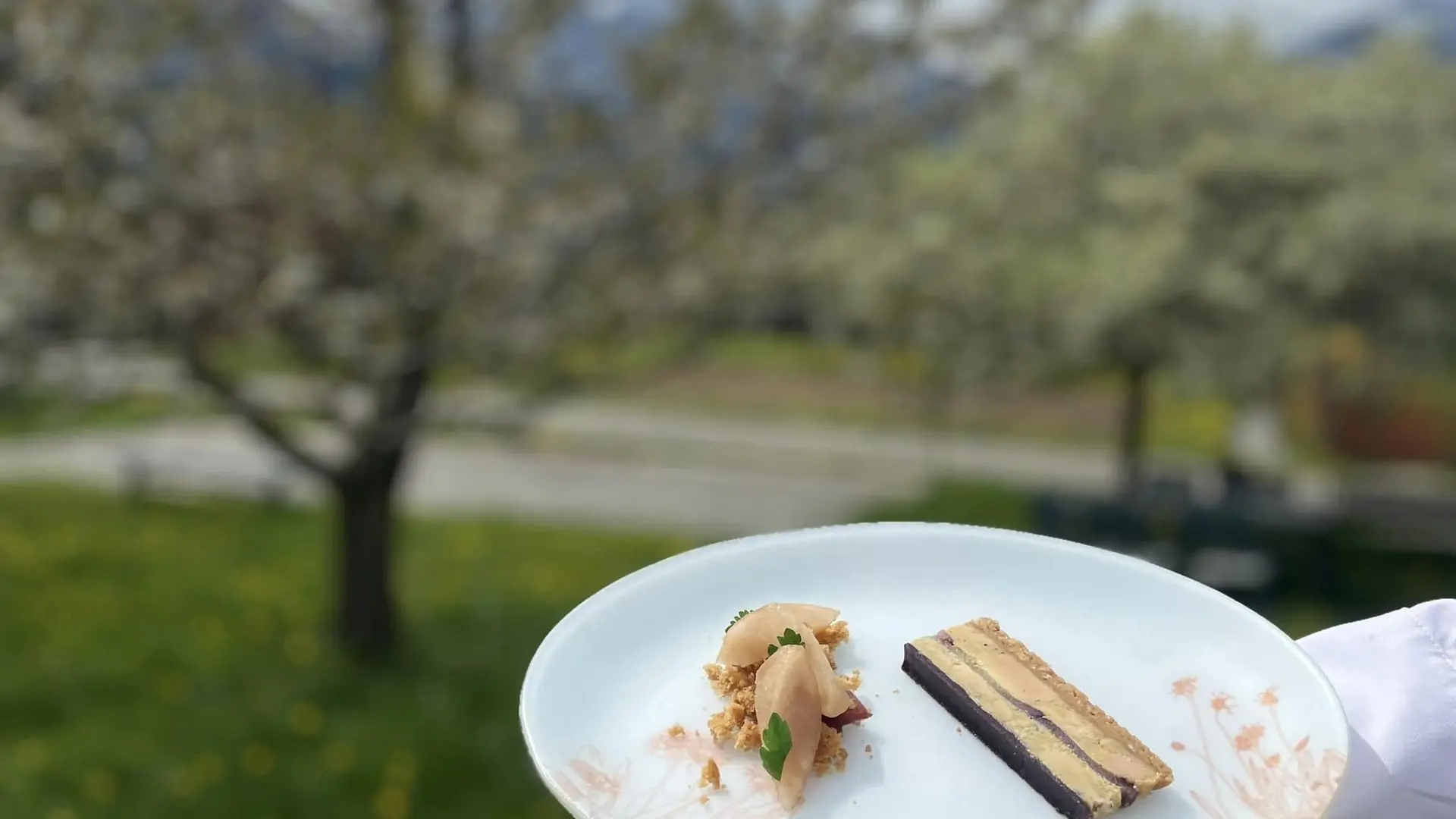 La Table - Restaurant Table d'Hôtes - La Combe Fleurie