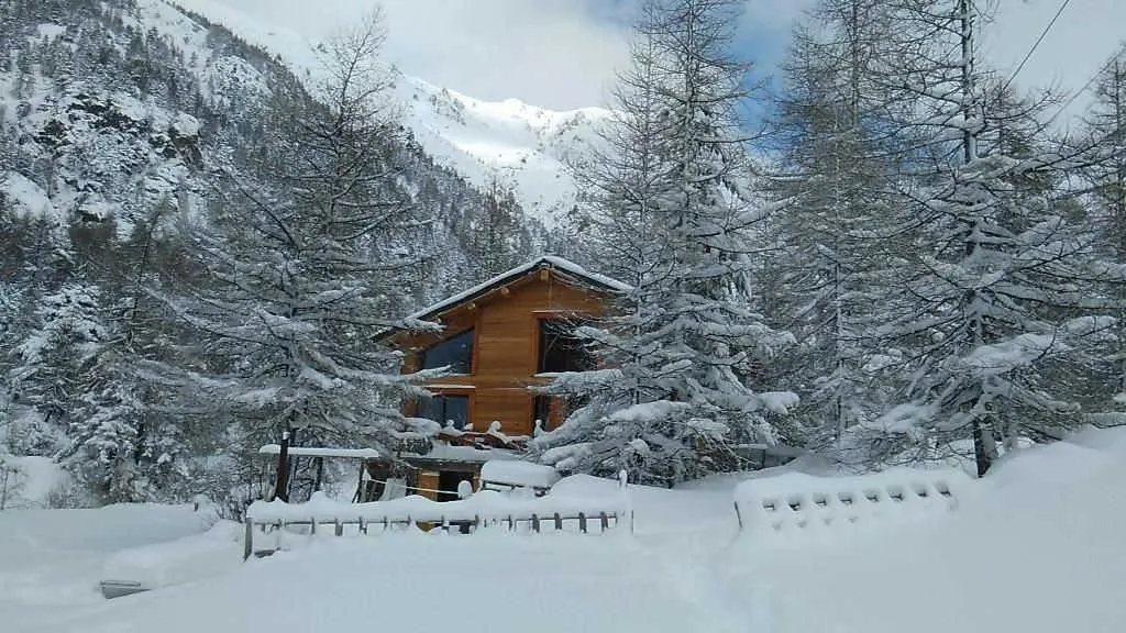 Gîte L'Esquirol-Gîte en Hiver-Belvédère-Gîtes de France des Alpes-Maritimes