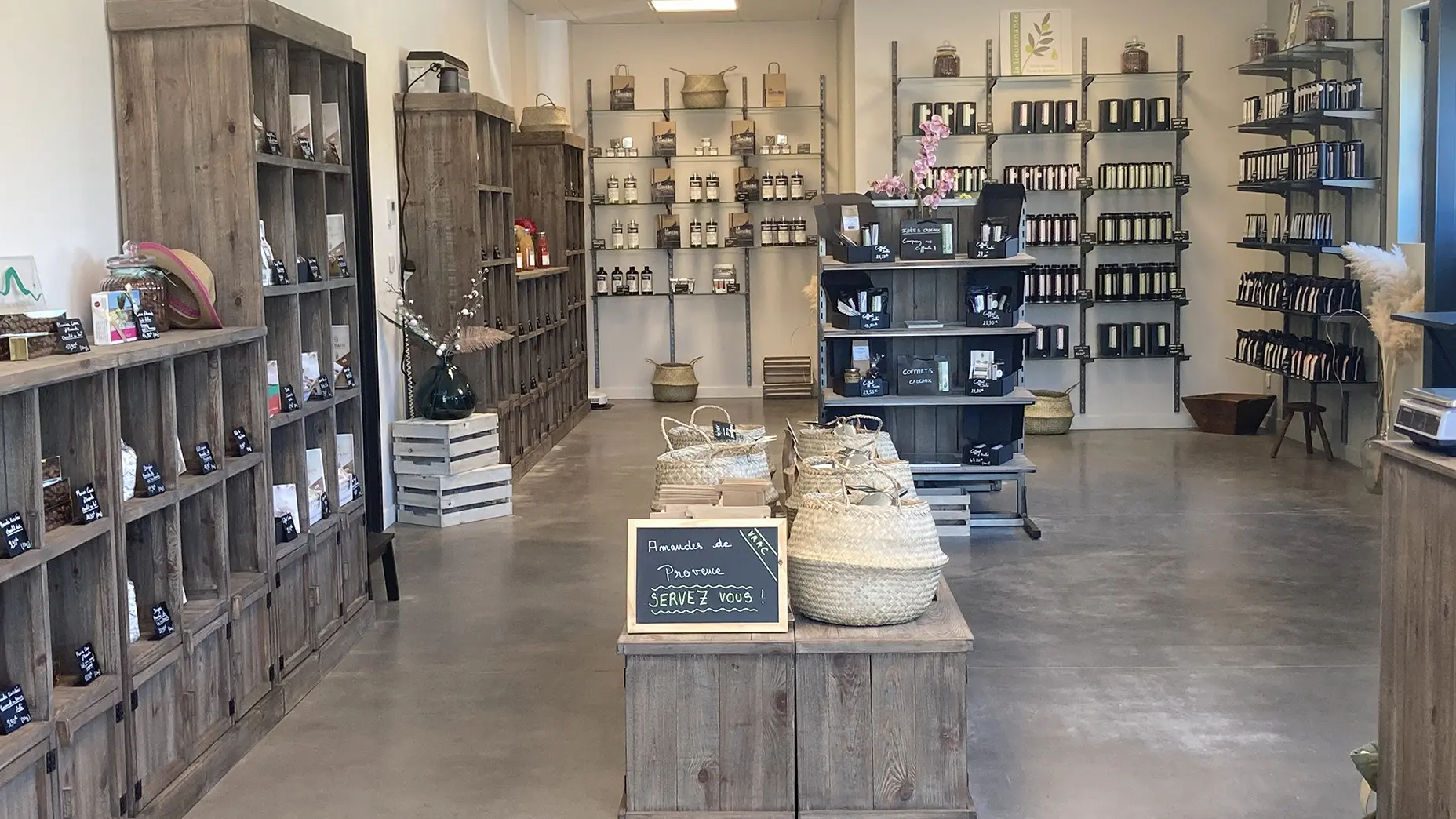 La Lieutenante_Saint-Martin-de-Crau