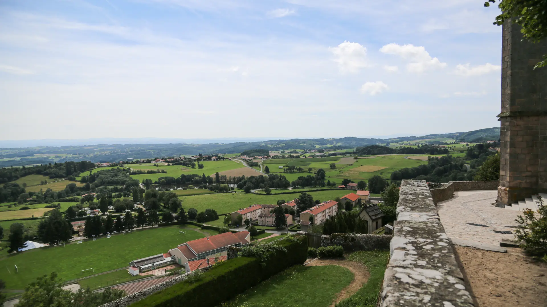 Village de caractère de St Bonnet le Château