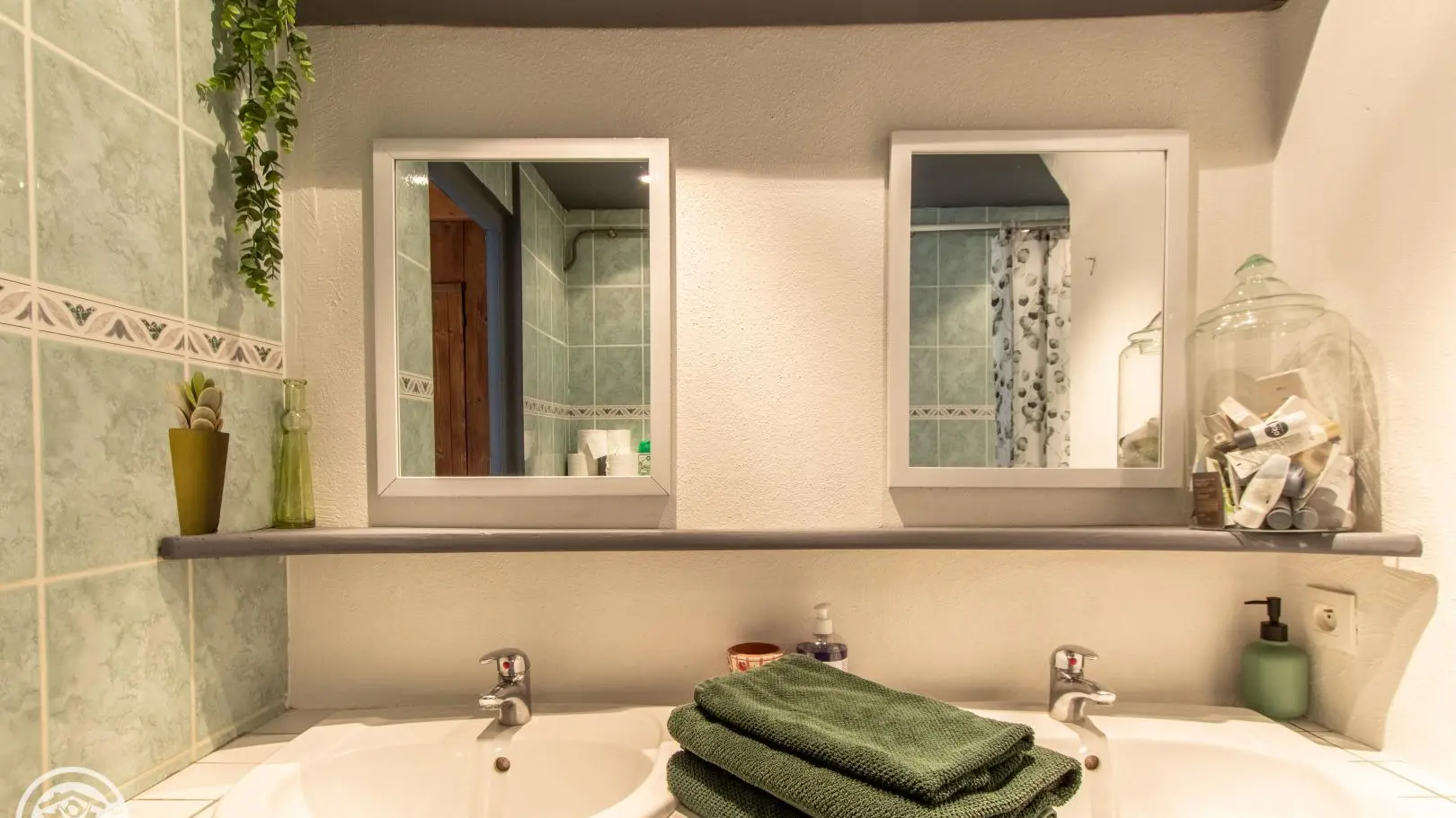 Salle d'eau du rez-de-chaussée