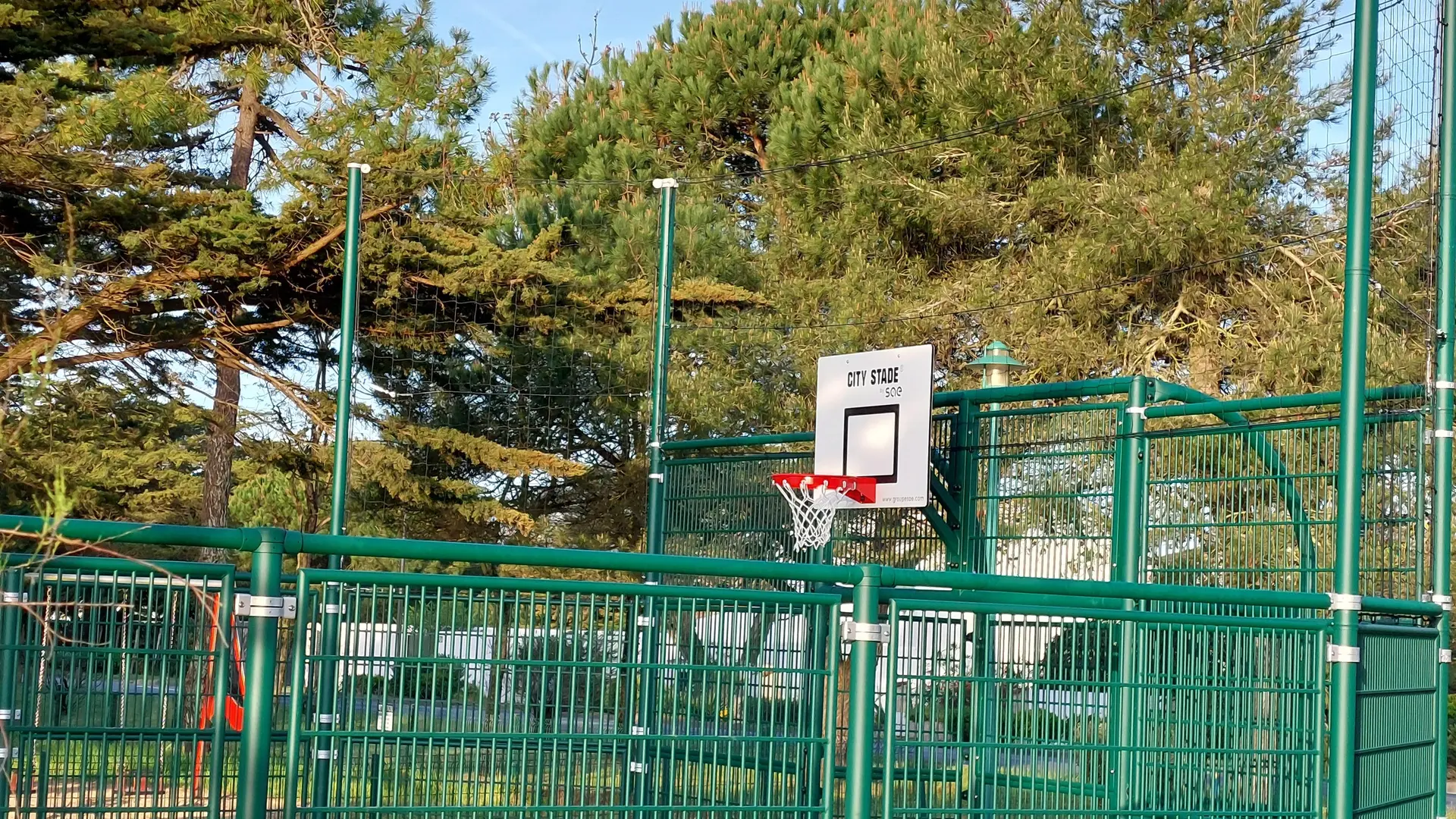 City Stade - Canasta de baloncesto