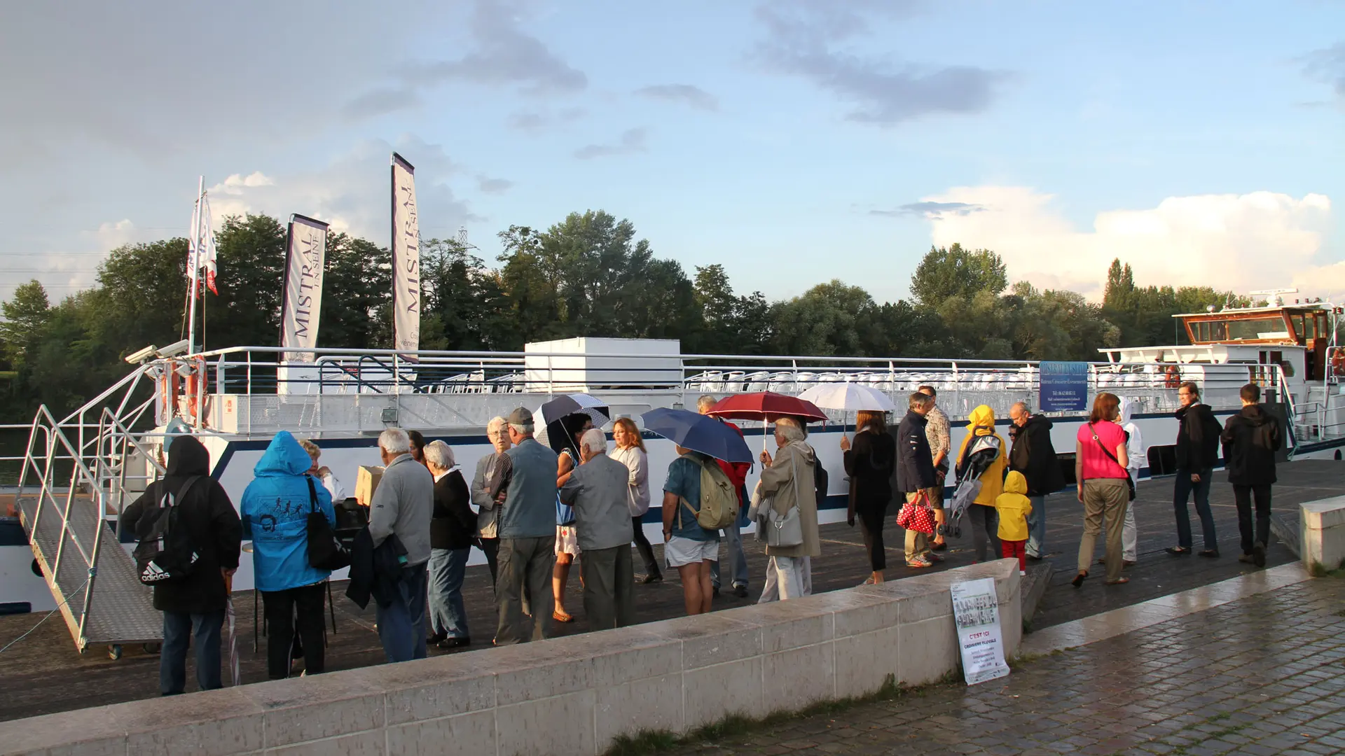 Etape 4 : la halte fluviale de Carrières-sur-Seine