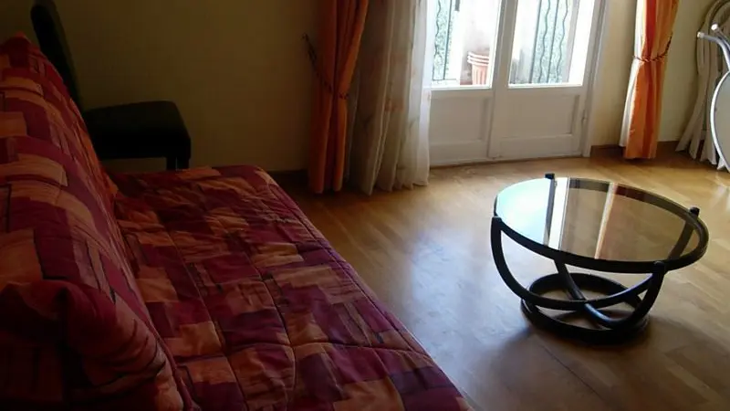Gîte Ferion-Chambre-triple-Contes-Gîtes de France des Alpes-Maritimes