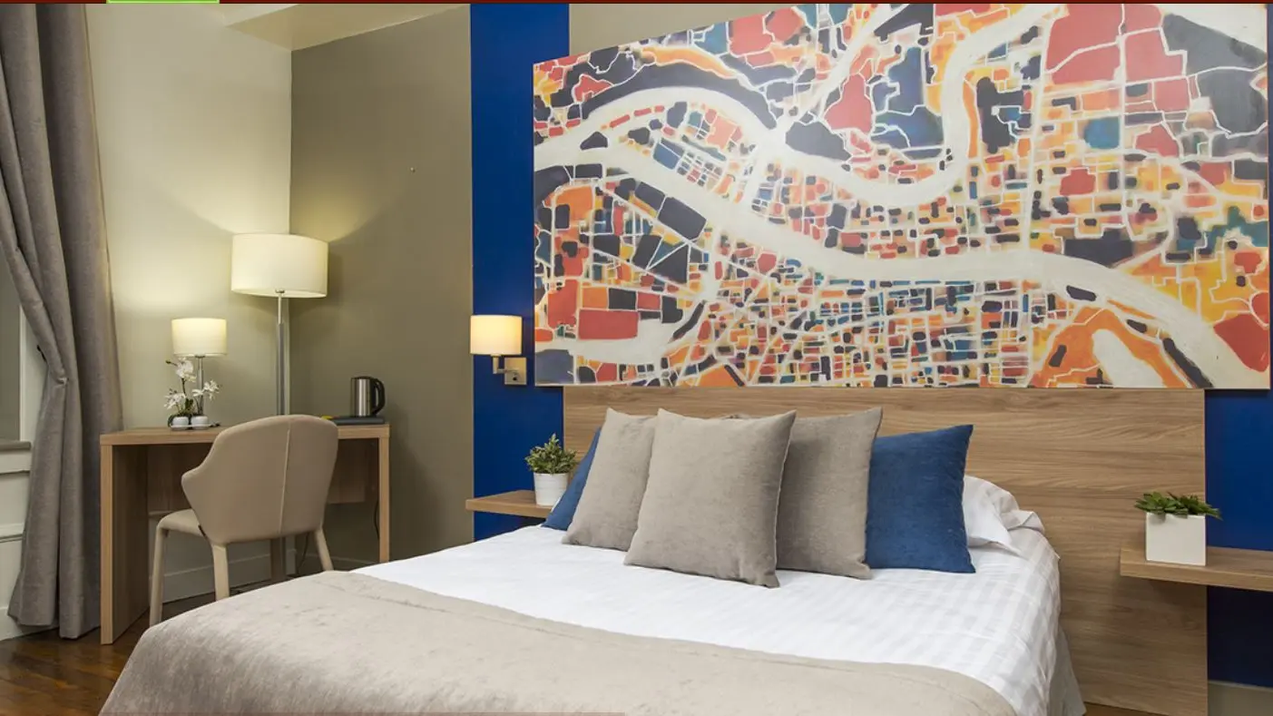 chambre cèdre d'alfred